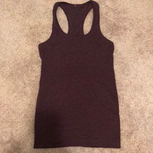 Burgundy lululemon tank size 2